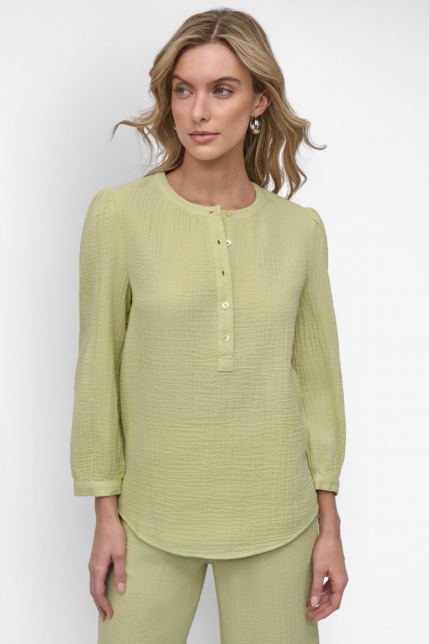 JEWEL NECKLINE HENLEY LONG SLEEVE