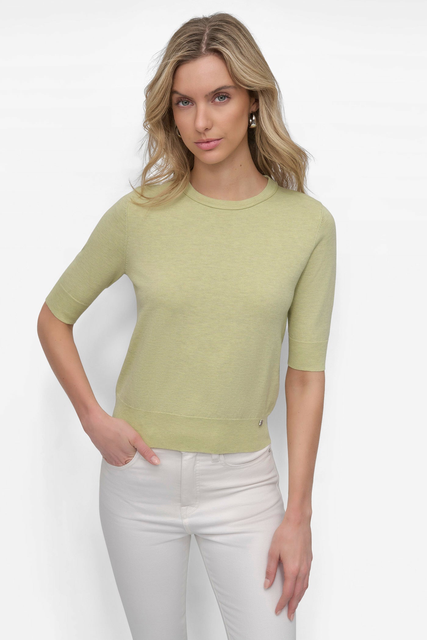 ELBOW SLEEVE CREW NECK