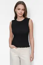 SMOCKED SHORT SLEEVE TEE