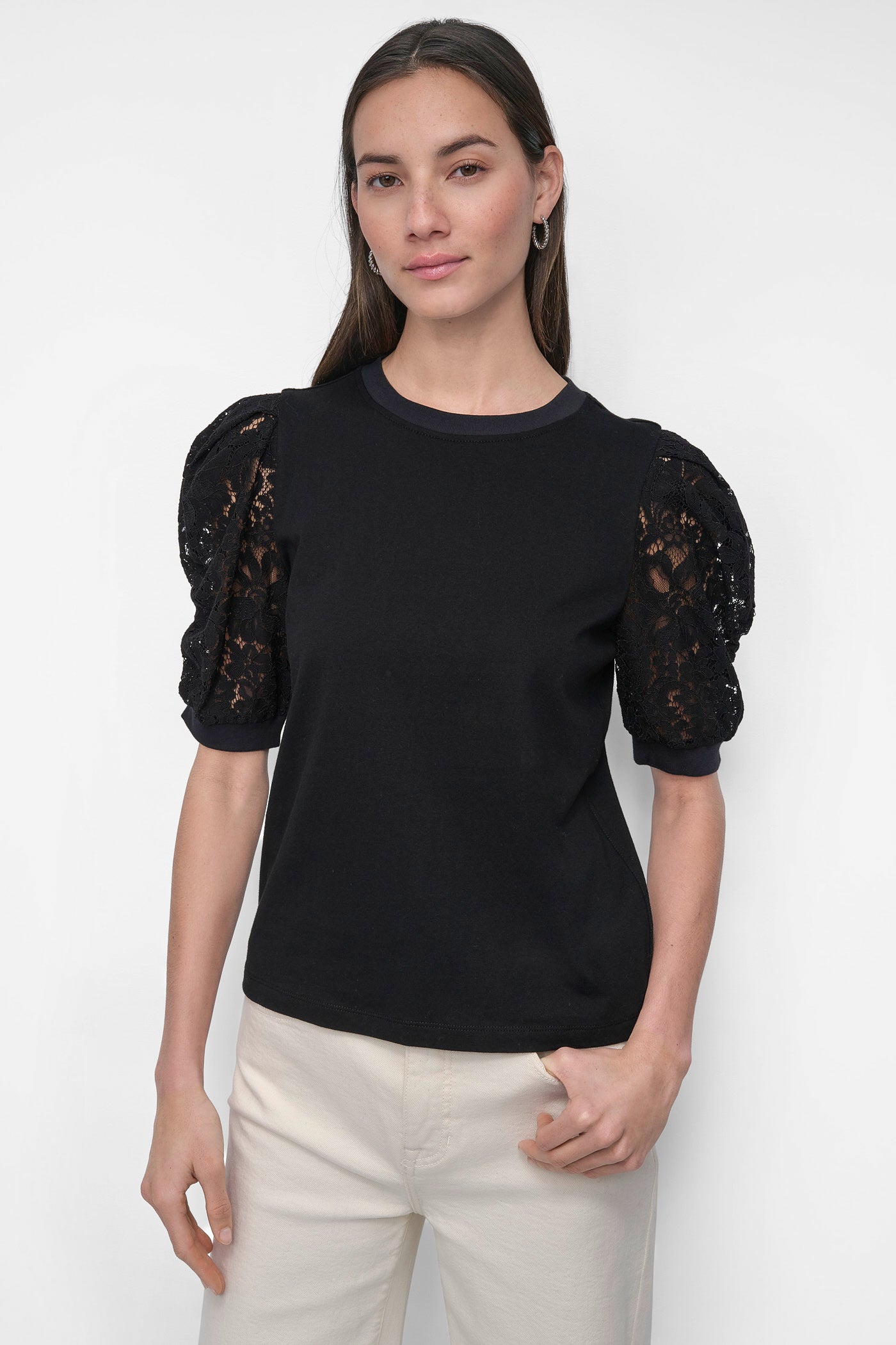 KNIT TOP WITH LACE SLEEVE
