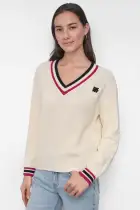 V NECK PULLOVER WITH COLOR BLOCK TRIM