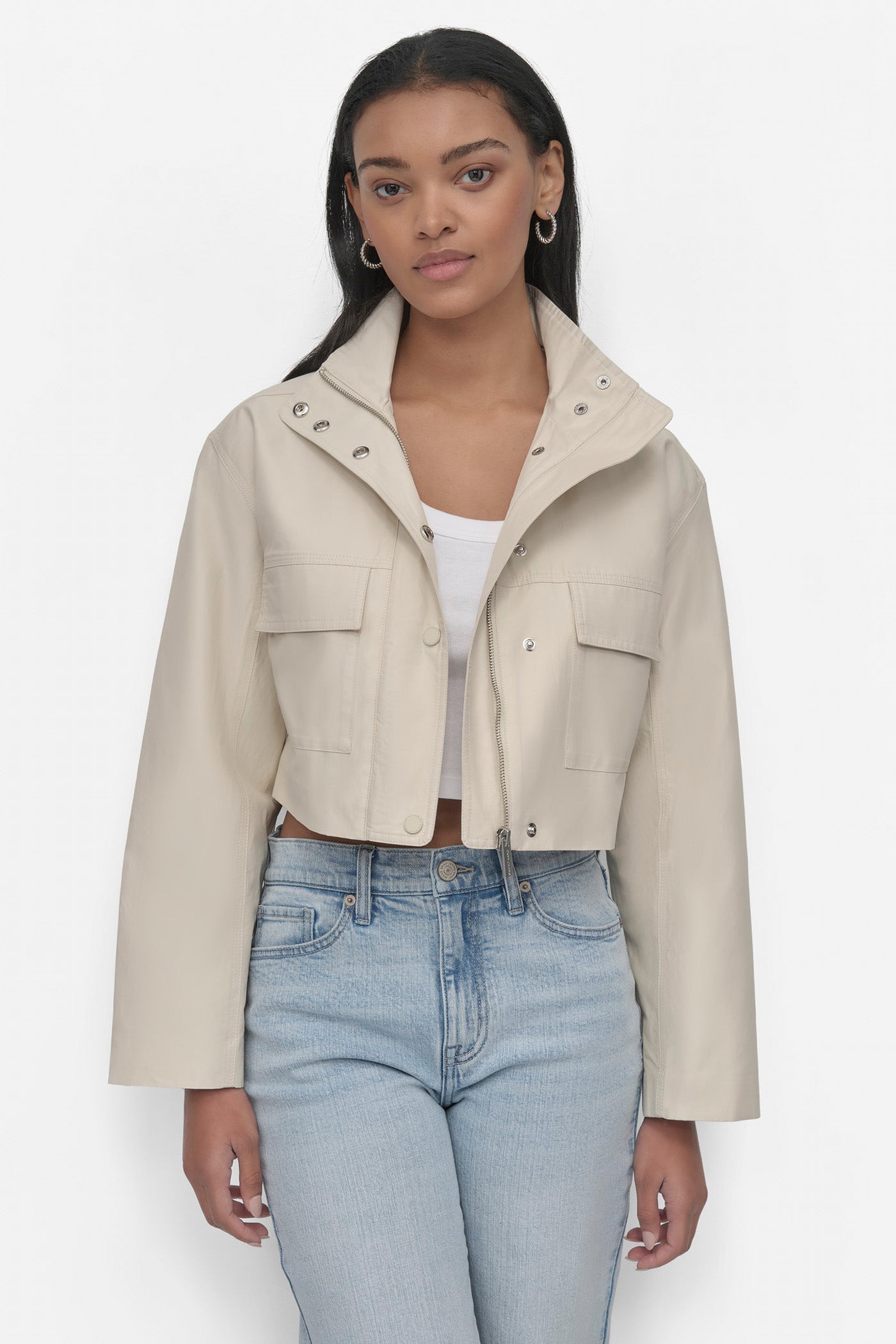 COATED WATER RESISTANTCROPPED UTILITY JACKET