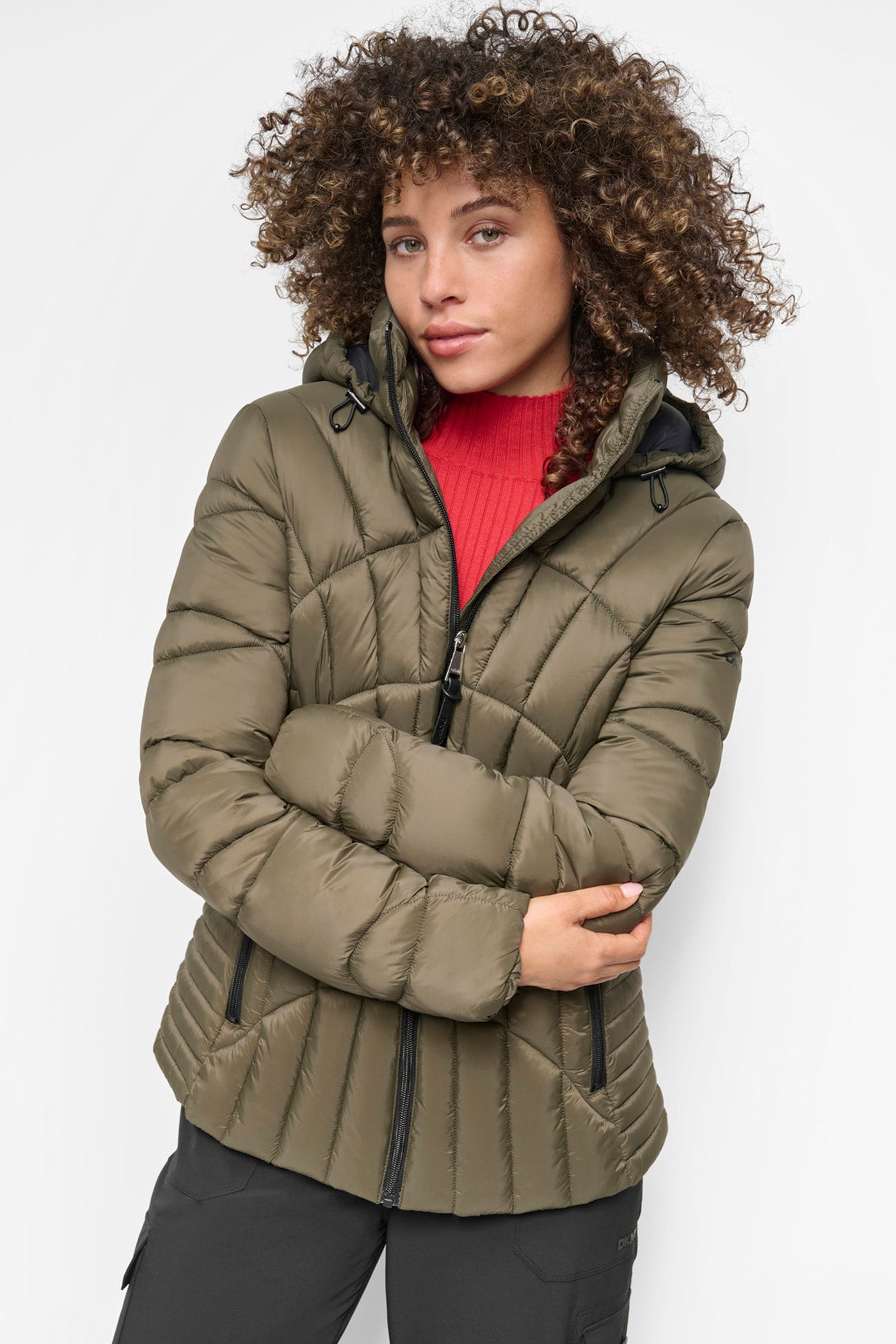 HOODED LIGHTWEIGHT PUFFER