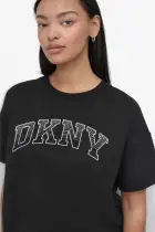 ARCHED DKNY RHINESTONE OMBRE LOGO TEE(Black,XS)