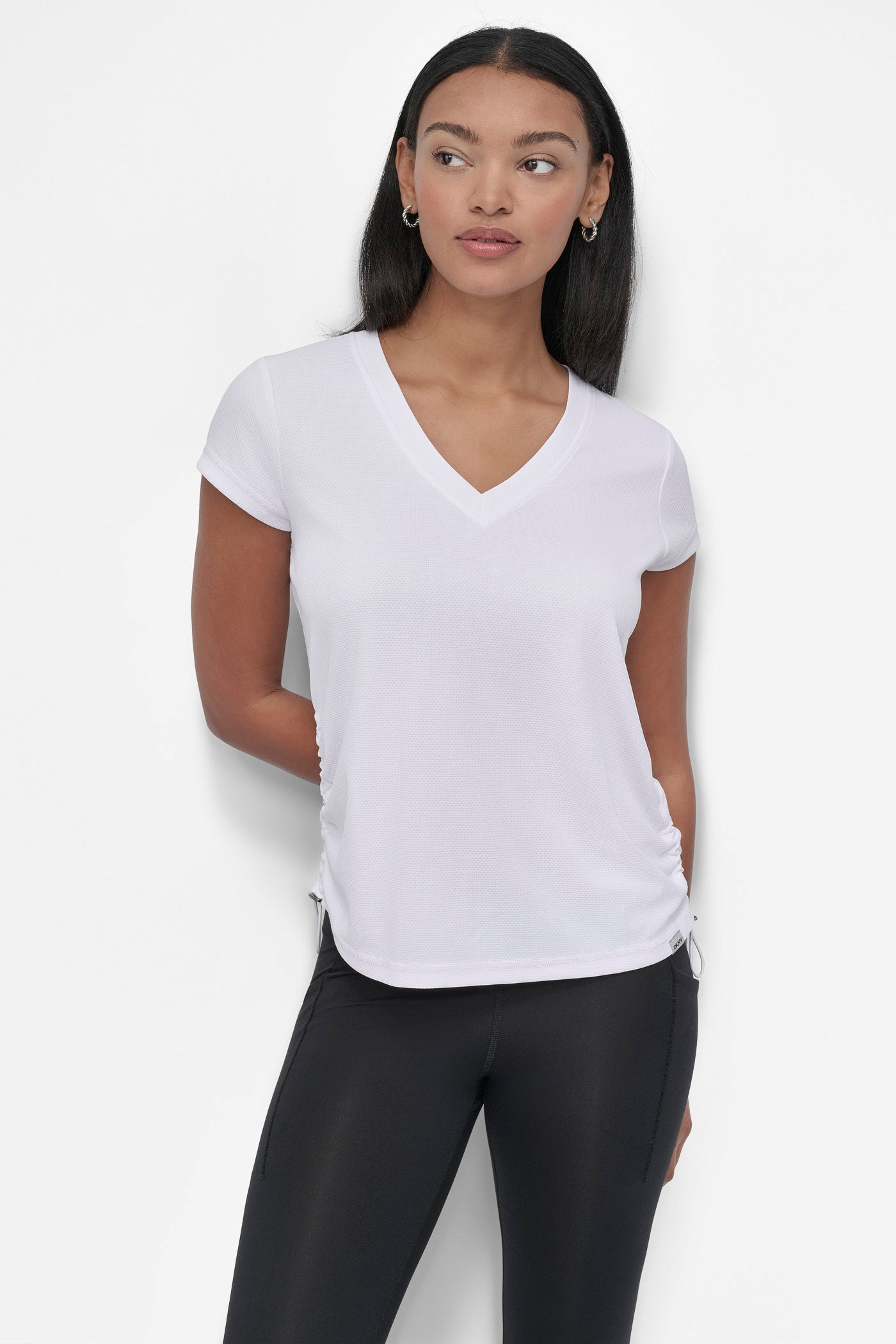 SHORT SLEEVE TECH TEE WITH RUCHED SIDE SEAMS