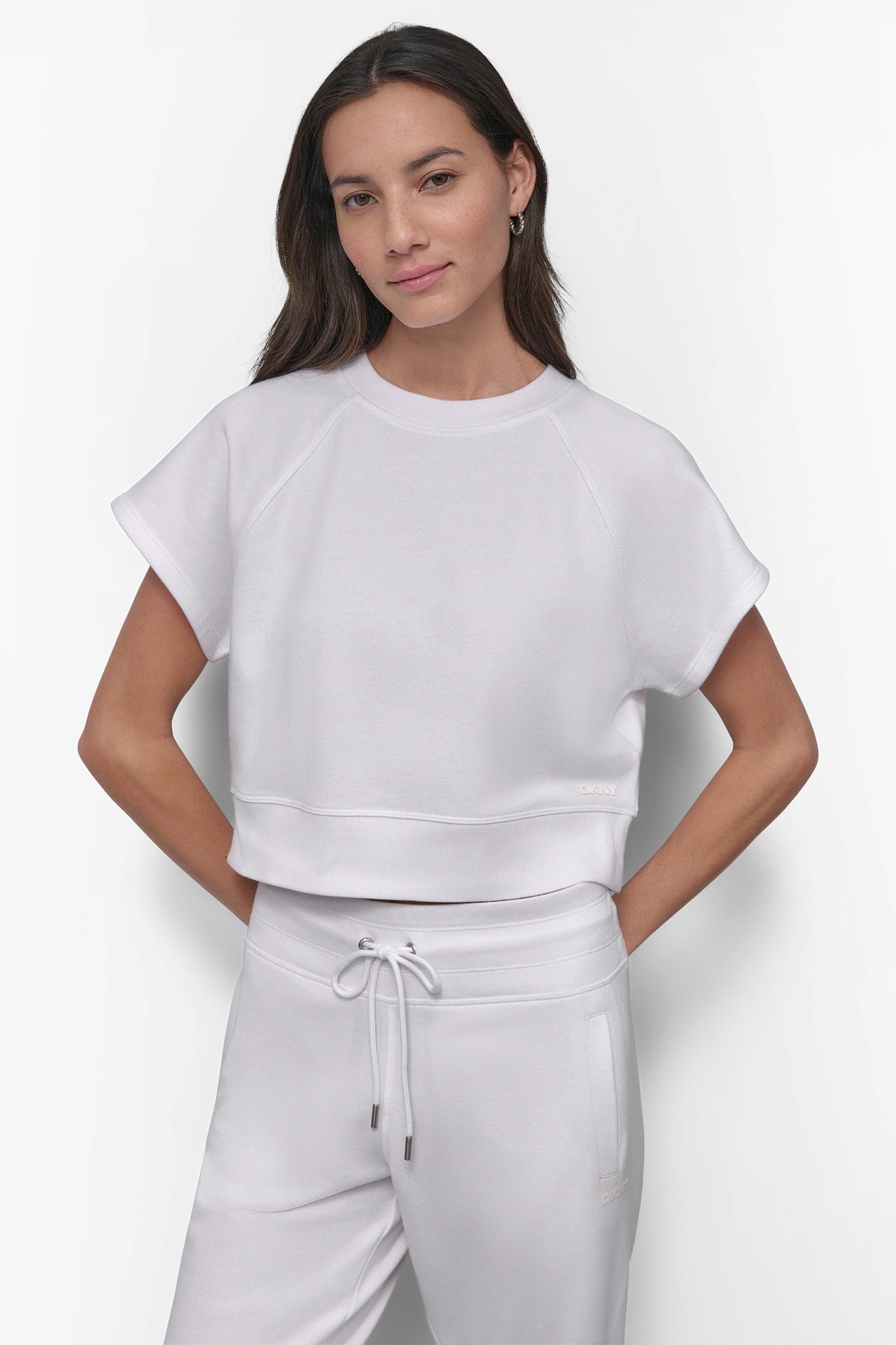 LOGO SHORT SLEEVE CROPPED PULLOVER