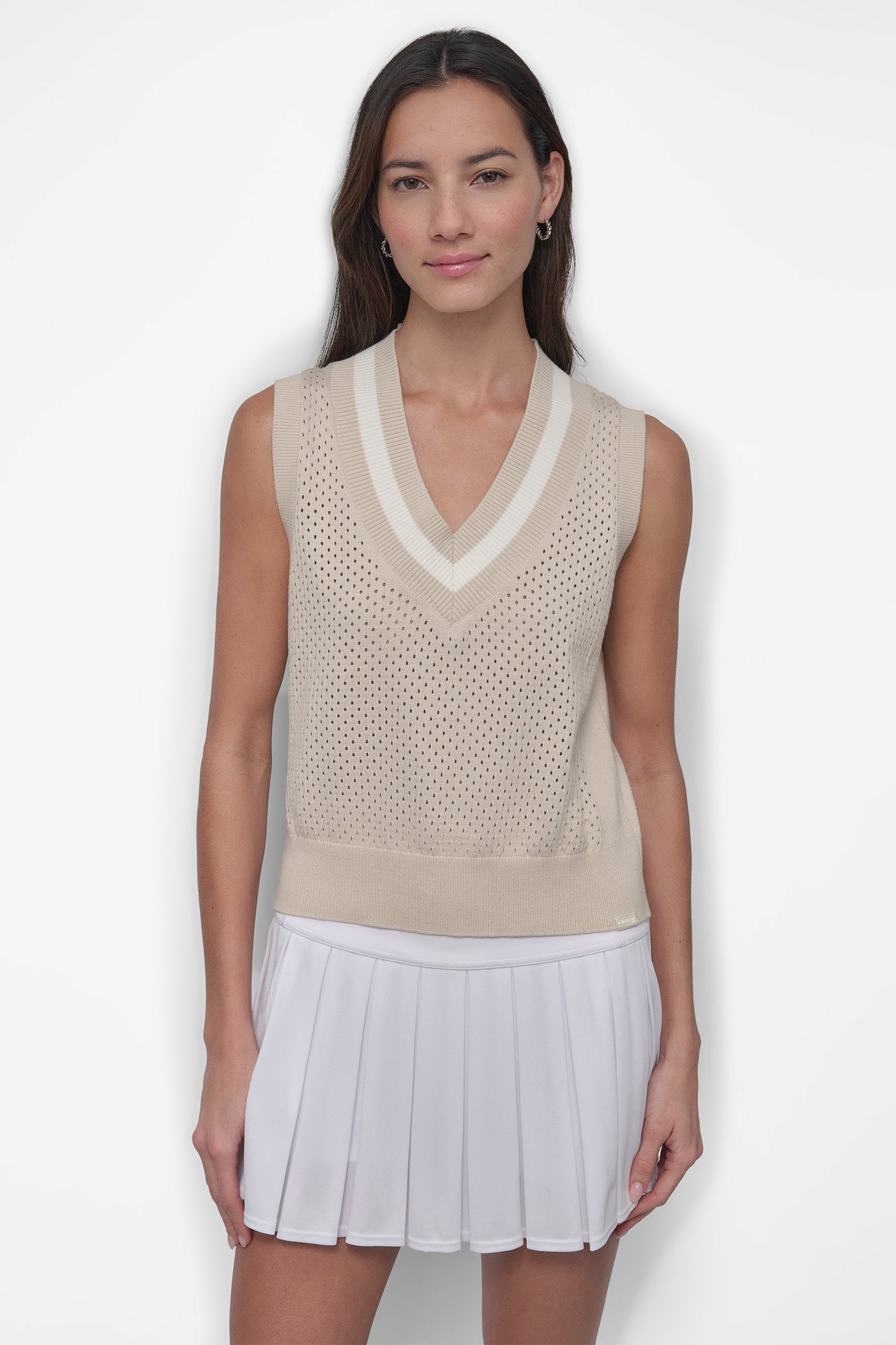 SPORT MESH V-NECK SWEATER VEST