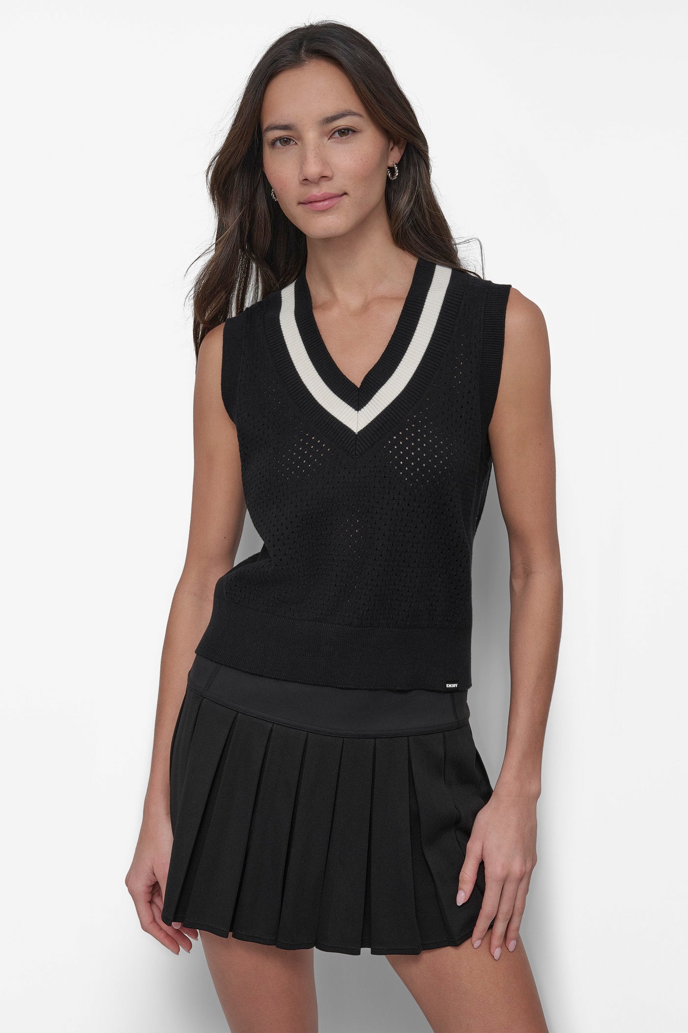 SPORT MESH V-NECK SWEATER VEST