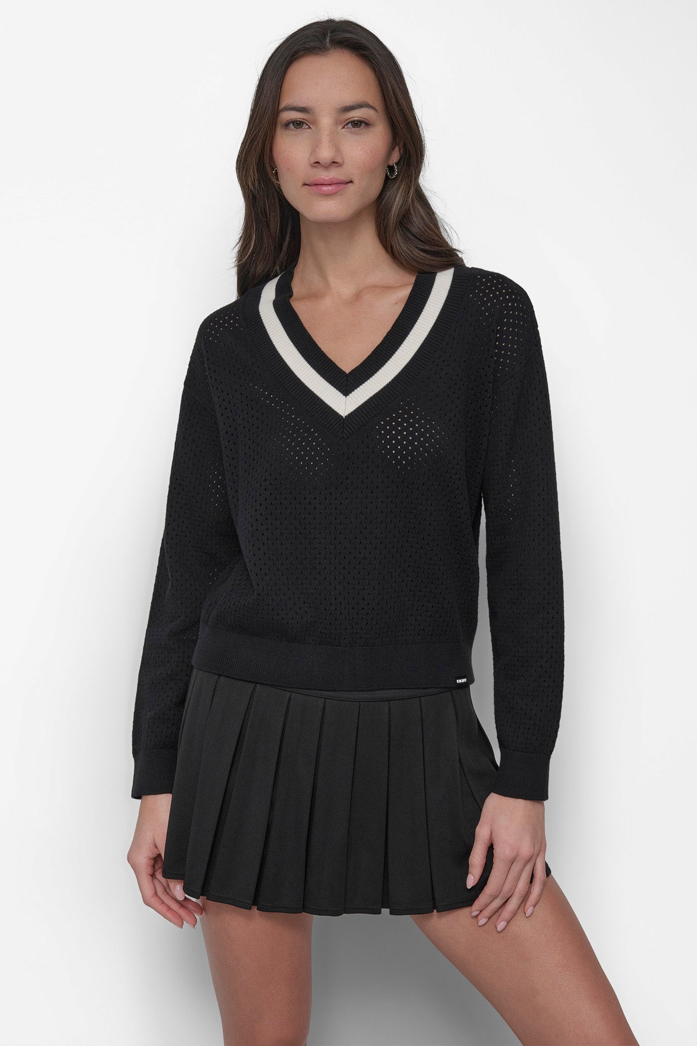SPORT MESH V-NECK SWEATER