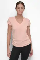 SHORT SLEEVE TECH TEE WITH RUCHED SIDE SEAMS