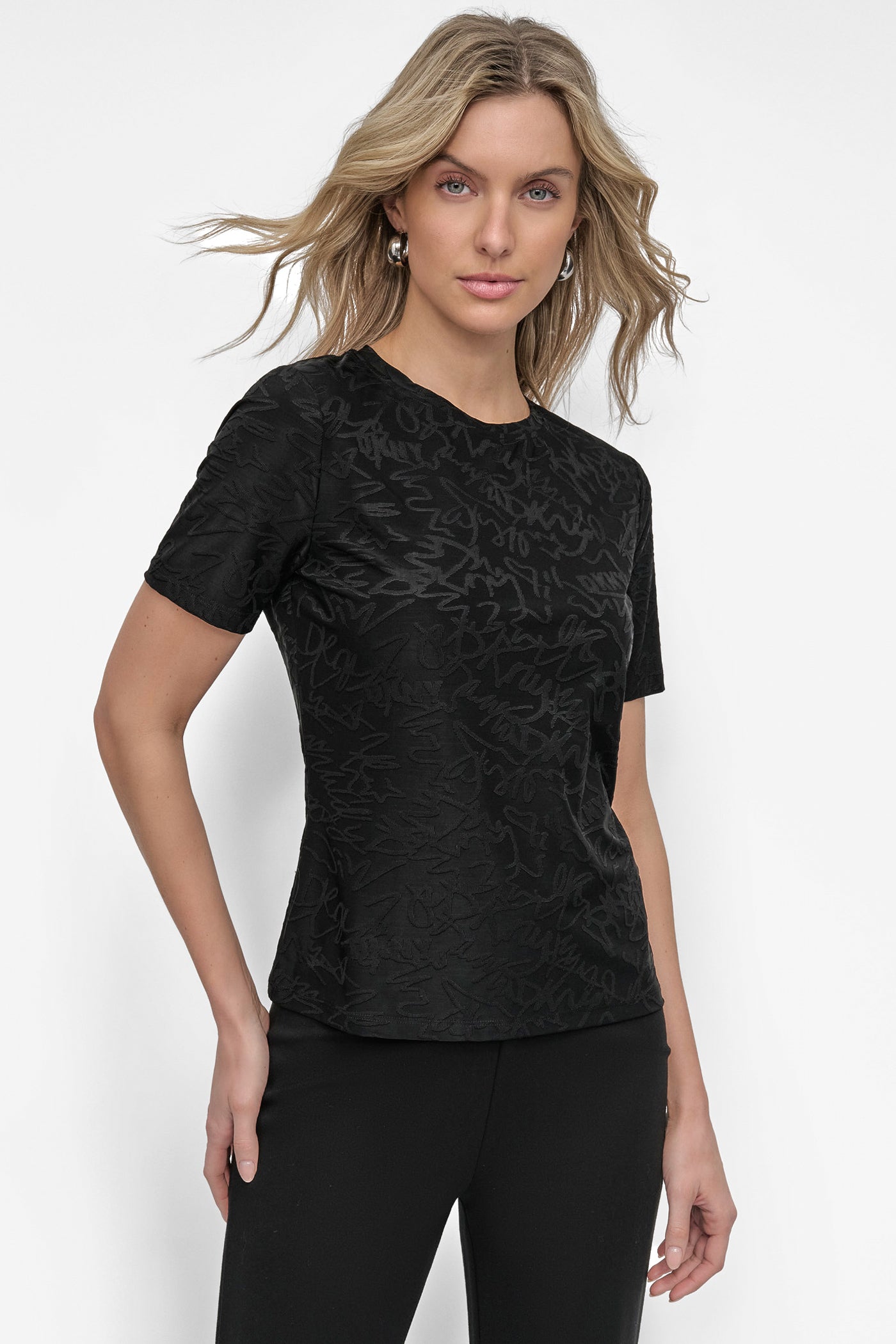 KNIT GRAFFITI TOP