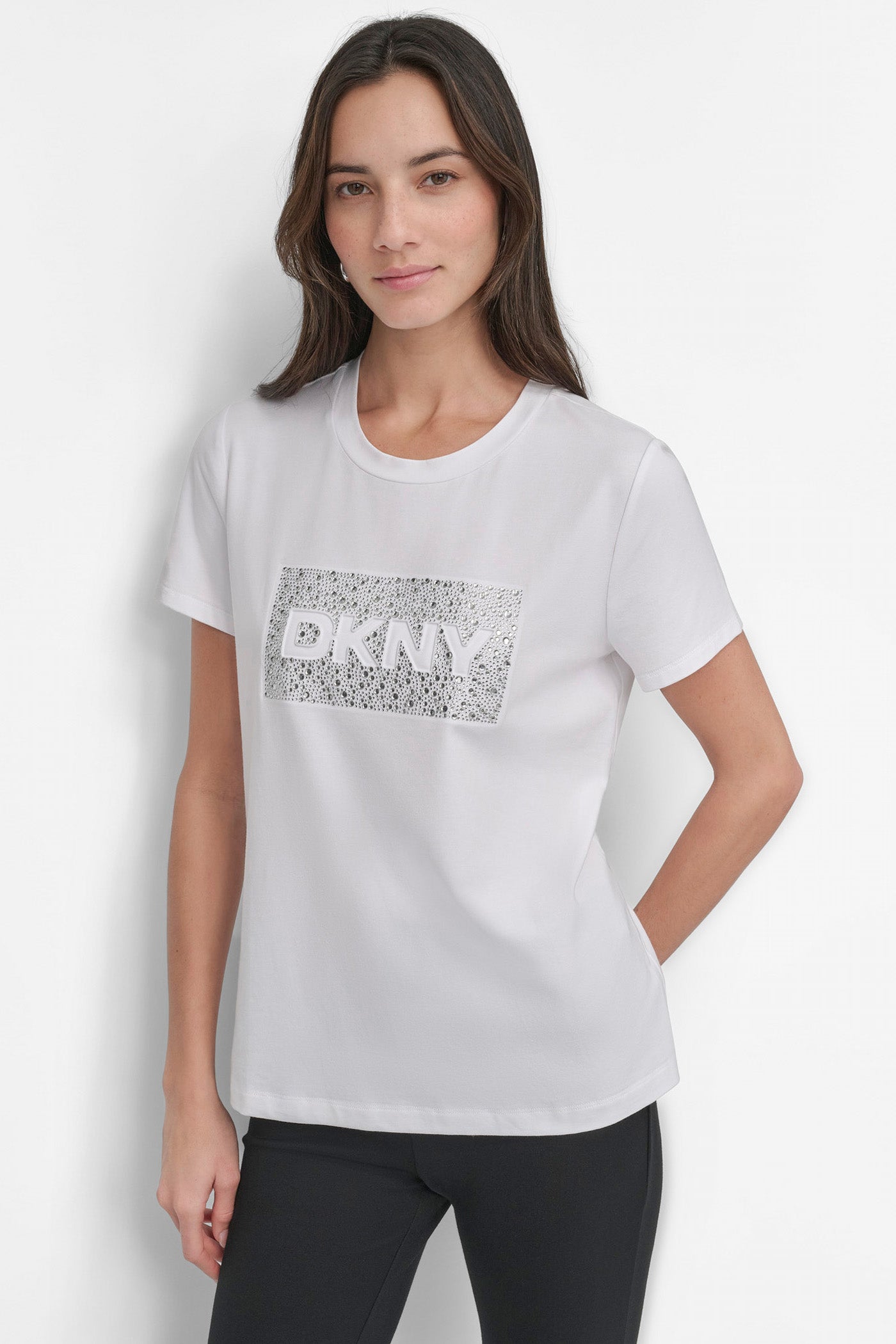 SHORT SLEEVE STUD LOGO TEE