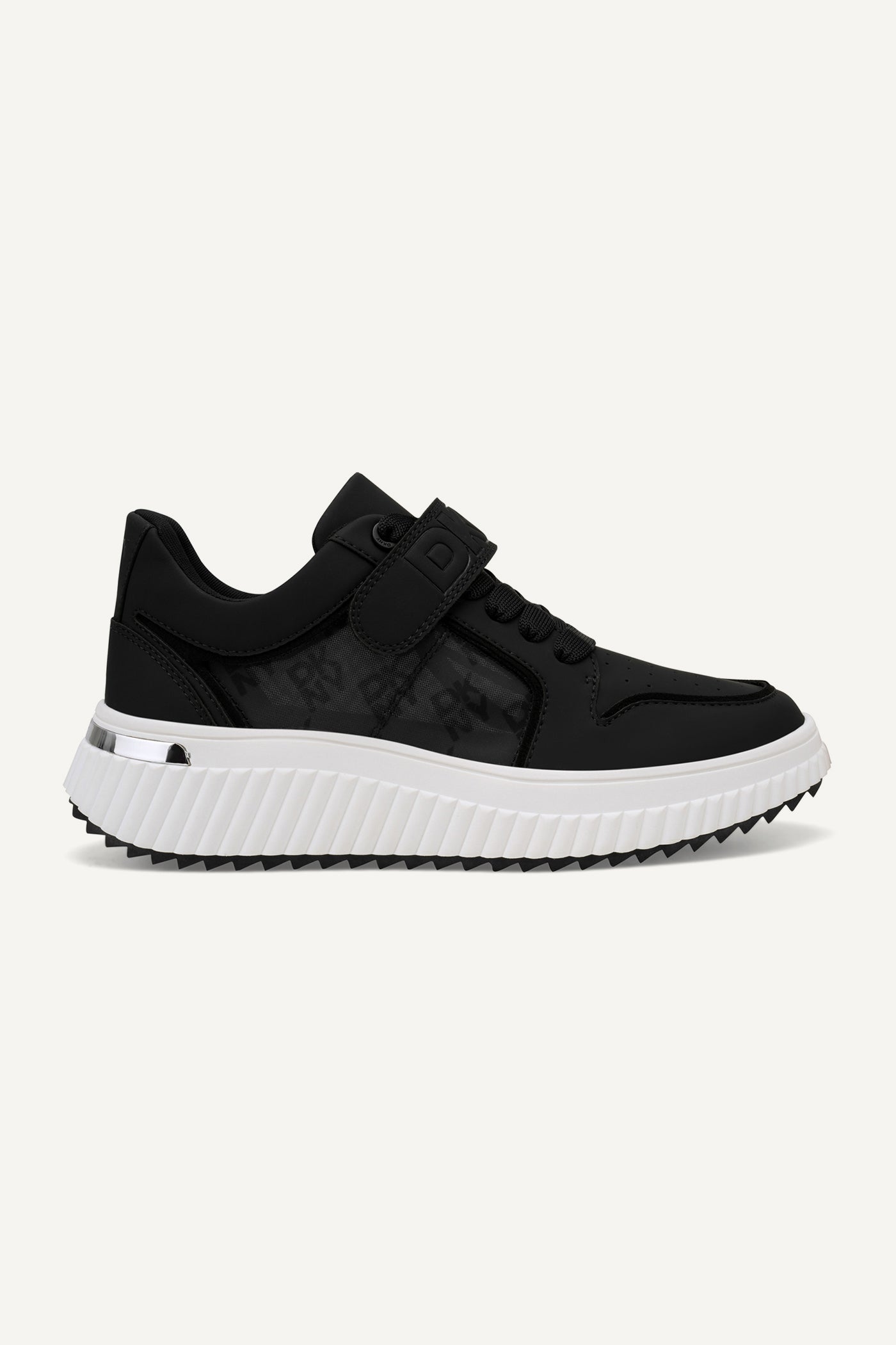 LOAMI LACE UP PLATFORM SNEAKER